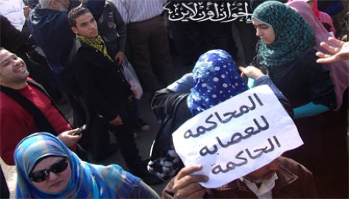 آيات عرابي: هل أدرك داعمو الانقلاب حقيقة العصابة ؟!
