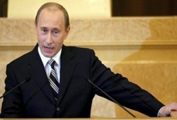 الإندبندنت: بوتين يهدي السفاح سلاحًا يقتل ربع مليون سنويًا