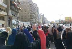 فيديو.. حرائر ههيا ينددن بهمجية الانقلاب الإرهابي