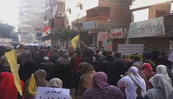 بالصور.. الآلاف في المعادي يهتفون بإسقاط الانقلاب