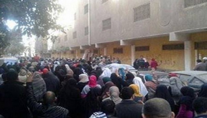 مسيرة حاشدة بقرية العجميين بأبشواي تهتف بإسقاط الانقلاب