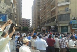 فيديو.. سلاسل بشرية بمداخل الزقازيق تهتف بسقوط الانقلاب