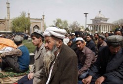 الصين تفرض قيودًا جديدة على مسلمي تركستان الشرقية