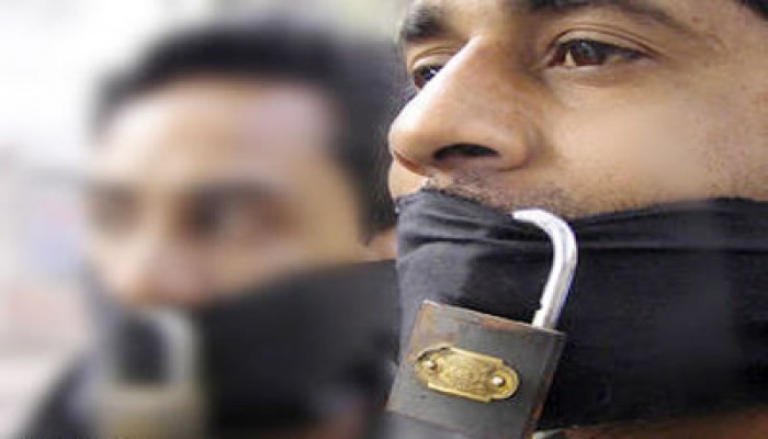 26  اعتداءً على الصحفيين من ميليشيات الانقلاب