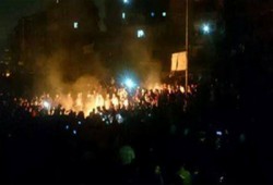 مسيرة ليلية حاشدة بالمنصورية تطالب بإسقاط الانقلاب