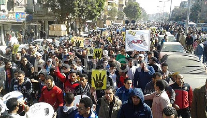 فيديو.. شبرا الخيمة تهتف بإسقاط الانقلاب في مسيرة حاشدة