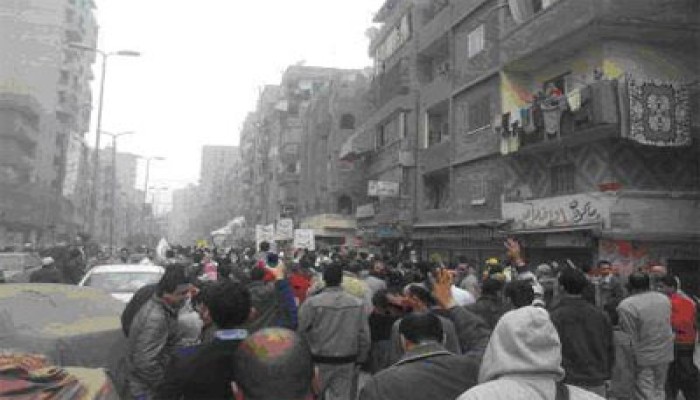 مسيرة الوراق تهتف: "يسقط يسقط حكم العسكر"