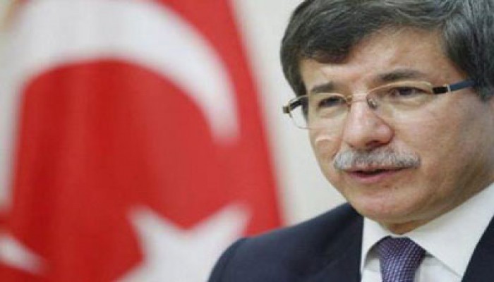 داود أوغلو من دافوس: لن نعترف بالانقلاب في مصر