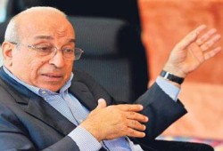 فهمي هويدي: ارفعوا أيديكم عن ليبيا