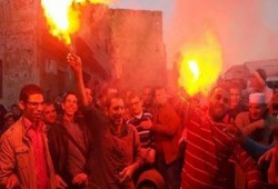 العصافرة تنتفض في مسيرة ليلية استعدادًا لذكرى 25 يناير