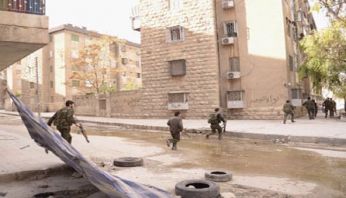 برهان غليون يحذر من محاولات دولية لإعادة إنتاج نظام بشار