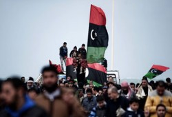 "فجر ليبيا" تدعو أهالي بنغازي إلى طرد عصابات حفتر