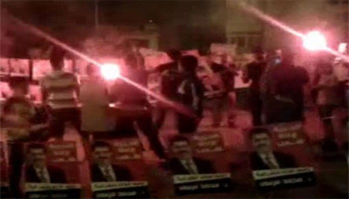 وقفة ليلية شبابية ببورسعيد تهتف بإعدام قادة الانقلاب