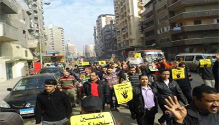 مسيرة حاشدة بالورديان بالإسكندرية استعدادًا لموجة 25 يناير