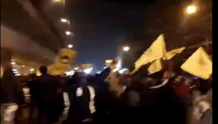أحرار المنتزة في مسيرة ليلية تدعو لتوحيد الصف الثوري
