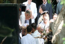 استئناف محاكمة والي وعبيد وسالم في استيلائهم على أرض البياضة