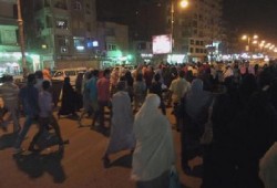 مسيرة ليلية لأحرار السويس استعدادًا لموجة 25 يناير