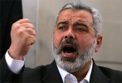 هنية: حرصنا على إنجاح حكومة التوافق ولن نسمح أن تعاني غزة