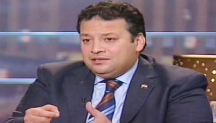 تهنئة حاتم عزام لرامي جان: كل عام وأنت حر