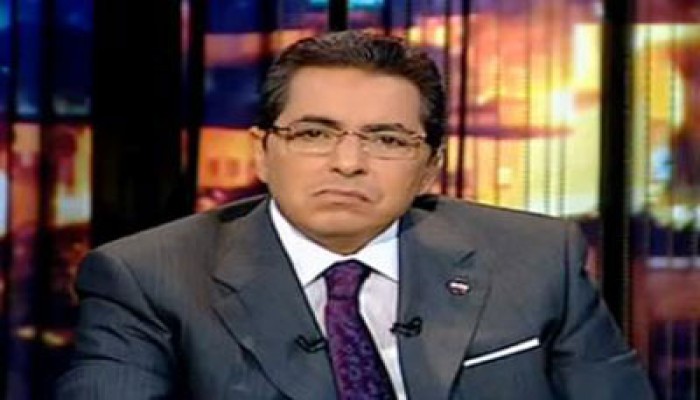 خالد أبو النجا يحرج الانقلابي محمود سعد