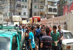 مسيرة حاشدة بدمياط في جمعة "مكملين والله مولانا"