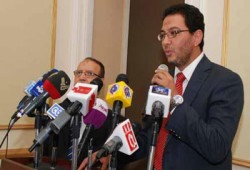 تعليق نادية أبو المجد على اعتقال د. شحاته واللواء سليمان