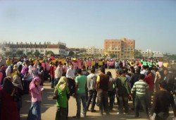 وقفة طلابية بهندسة جامعة طنطا تهتف بإسقاط الانقلاب