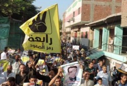 ثوار الصف يهتفون بإعدام السفاح بعد تسريبات عصابة الانقلاب