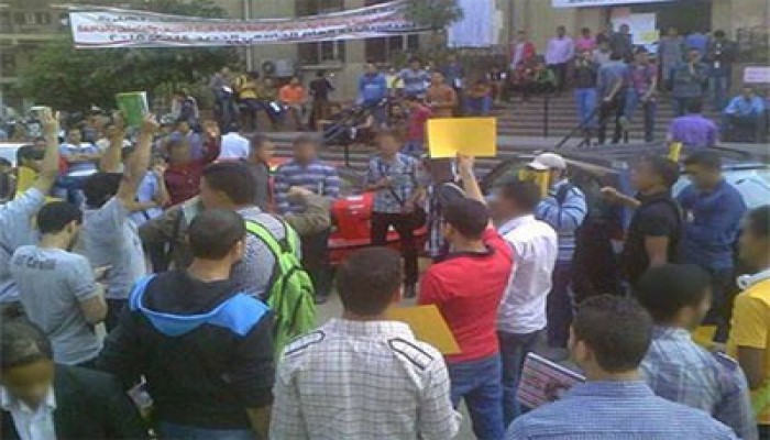طلاب أزهر شبين الكوم ينددون باعتقال الطلاب وتبرئة المخلوع