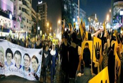 ثوار مدينة نصر أمام المخابرات الحربية: "يسقط حكم العسكرية"