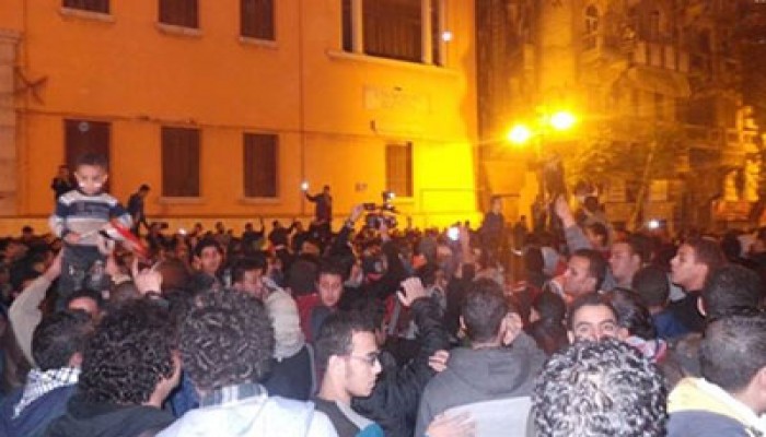 "بيان القاهرة" يطرح مبادرة لم شمل الثوار