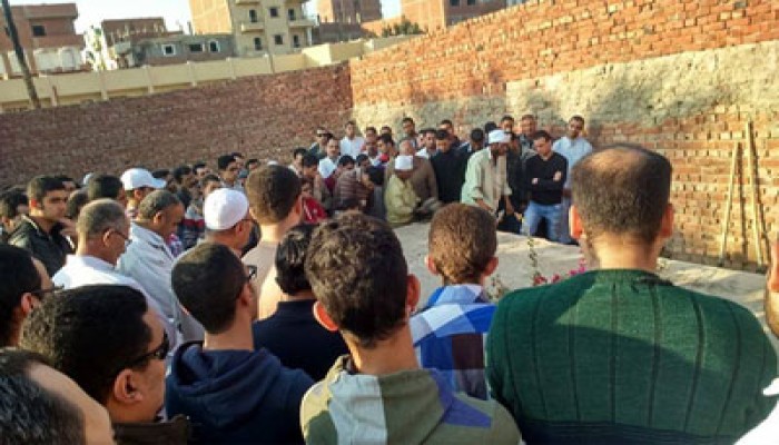 الآلاف يشيعون جنازة د.عبد الحكيم مصطفى أحد رموز إخوان الشرقية