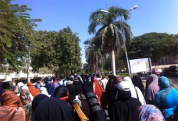 مسيرة مفاجئة بمدينة أسيوط تهتف بإسقاط الانقلاب الدموي