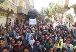 أهالي مركز المنيا يدعون الثوار للتوحد لإسقاط الانقلاب