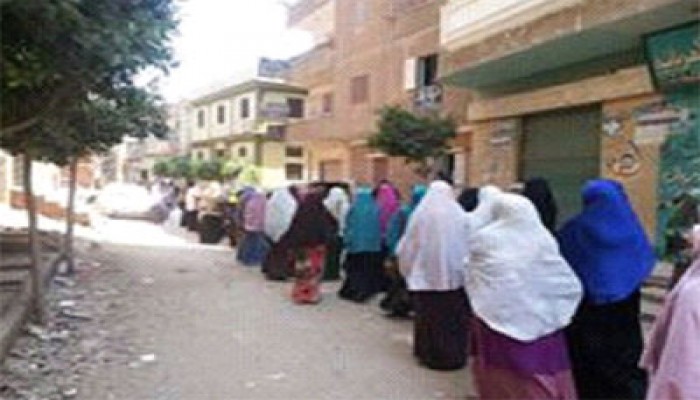 مسيرة لطالبات الوفائية تندد باعتقال حرائر جامعة الأزهر