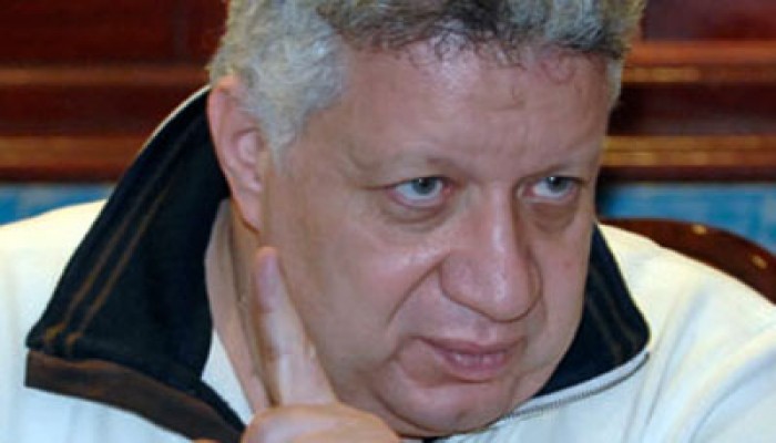أمن الانقلاب يتواطأ مع أنصار مرتضى منصور ضد الصحفيين