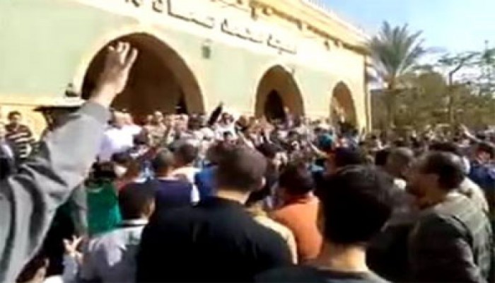 ثوار أكتوبر يوجهون رسالة للعسكر: "عودوا إلى ثكناتكم"