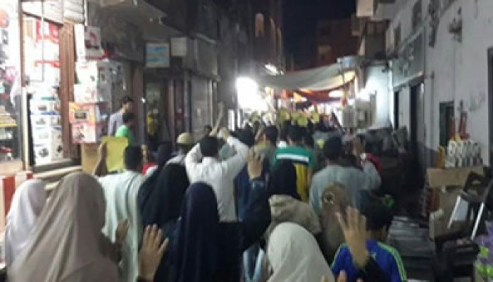 مسيرة ليلية حاشدة بحوش عيسى تندد بجرائم الانقلاب
