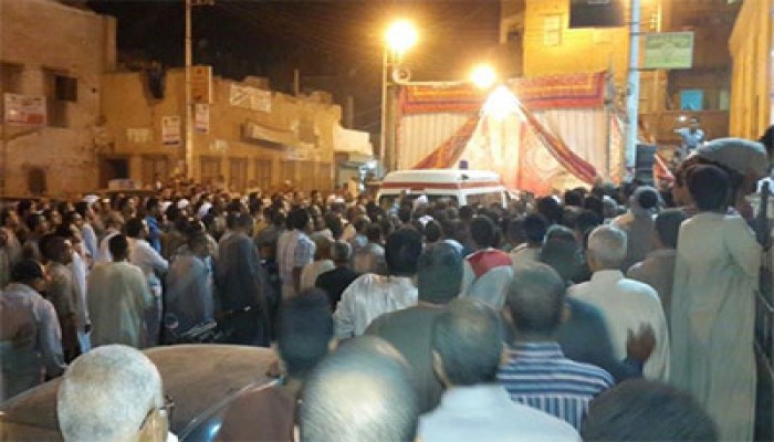 الآلاف بقوص يشيعون جثمان شهيد الغدر "حسين الدميري"