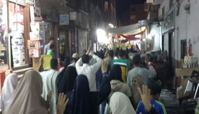 مسيرة ليلية لثوار كوم أمبو رفضًا للانقلاب الدموي