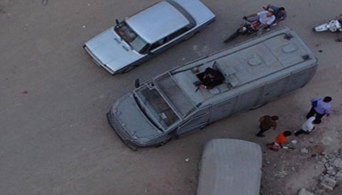 ميليشيات الانقلاب تعتدي على طلاب هندسة العاشر وتصيب العشرات