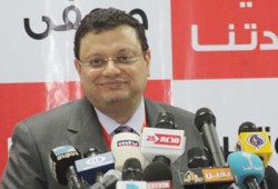 استئناف محاكمة د. ياسر علي في قضية ملفقة