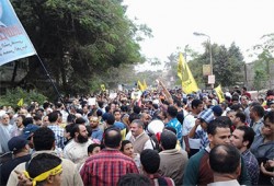 بالصور.. ثوار المعادي ينتفضون لنصرة أهالي سيناء