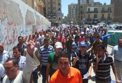 مظاهرة لطلاب أزهر أبشواي تندد باعتقال الانقلاب لزملائهم