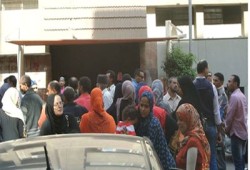 مظاهرة لسكان مخيم الهايكستب أمام مقر مجلس الوزراء