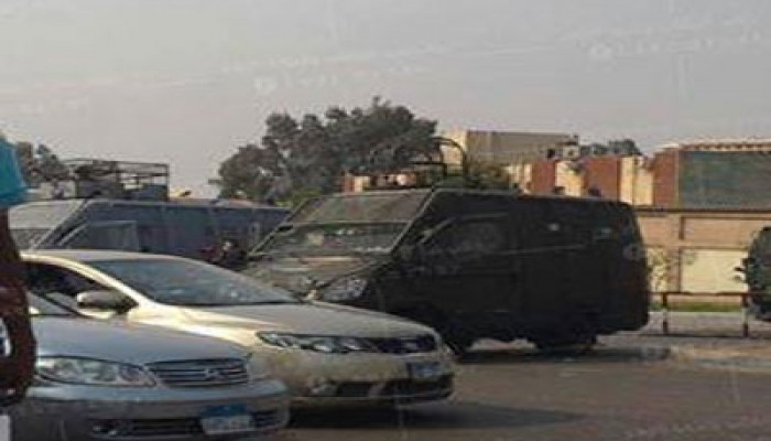 الانقلاب يقتحم أزهر بنات بالقاهرة بعد فعالية تهتف بتحرير المعتقلات