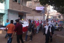 مسيرة طلابية بقرية الميمون رفضًا لسياسة الانقلاب القمعية