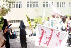 وقفة طلابية بكلية تجارة دمياط رفضًا للانقلاب العسكري
