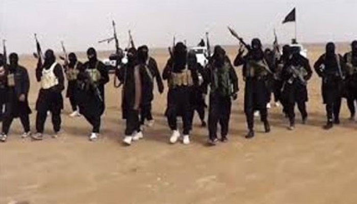 داعش يتقدم في العراق وسباق تجنيد بينه وبين الأكراد