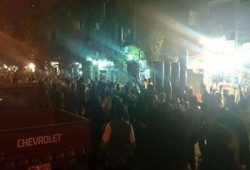 مسيرة ليلية بألف مسكن تهتف بالقصاص وإسقاط الانقلاب